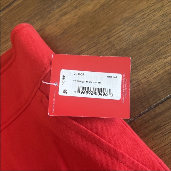 Spanx On The Go Ankle Slim Straight Pants True Red Stretch w Pockets Womens S - Picture 4 of 9
